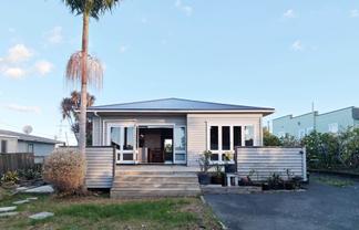 24 Akehurst Avenue, New Lynn