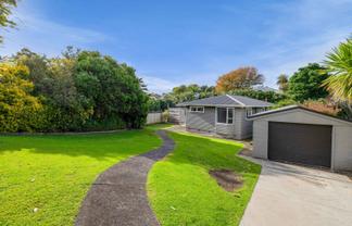 25 Blagdon Road, Blagdon