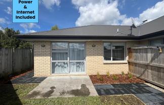 16 Hatfield Way, Huntington