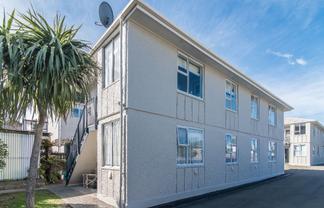 15/76 Freyberg Street, Lyall Bay