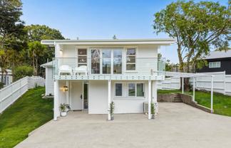 274 Beach Road, Campbells Bay