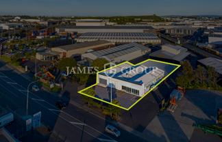 Road Front Warehouse | Exclusive 795m² Yard