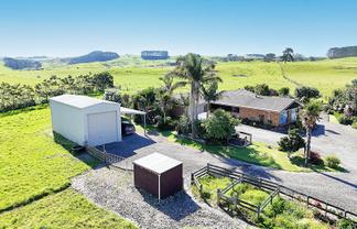 242 Baylys Coast Road, Dargaville