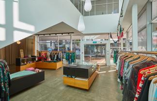 Beautiful Cuba Street retail