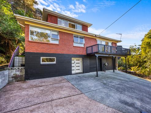 34 Rauhuia Crescent, Parau
