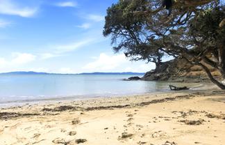 143 Bays Road, Orere Point