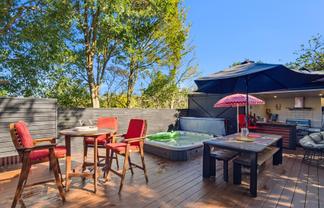 2/59 Belfast street, Hillsborough