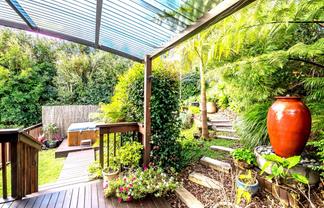 6 Puketiro Place, Paihia