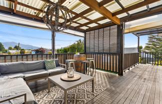 6 Ferry Road, Spring Creek