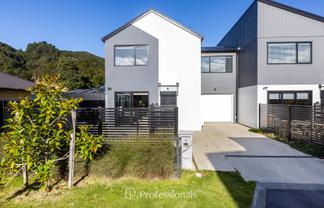 7 Desert Gold Lane, Wallaceville