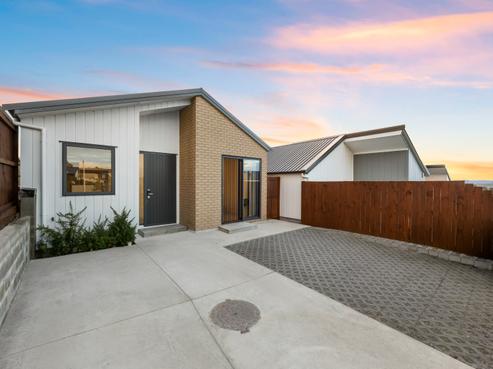 30 Morus Road, Massey