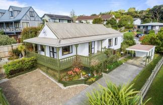 4 Thistledew Place, Bayview