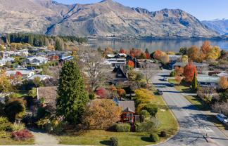43 Hunter Crescent, Wanaka