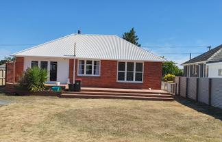 Kuripuni Street, Masterton