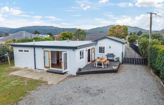 33 Miro Street, Trentham