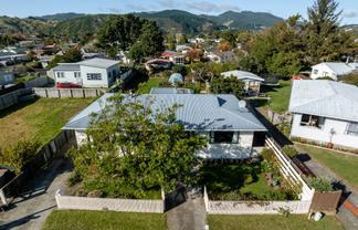 34 Makarini Street, Paraparaumu