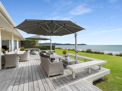 220 Kenwood Drive, Matarangi