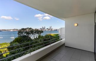 102/45 Stanley Point Road, Devonport
