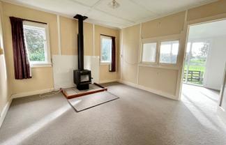 230 Lees Road, Feilding