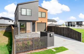 12 Harbourside Parade, Hobsonville