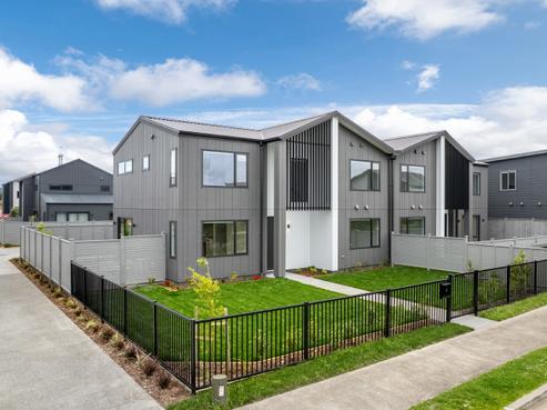 2 Park Green Avenue, Rosehill