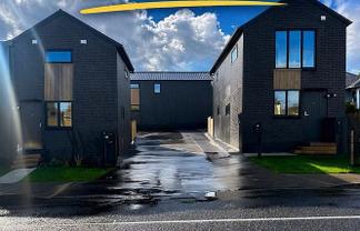 8/63 Taikata Road, Te Atatu Peninsula