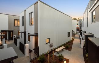 87/24 Taylors Rd, Mount Albert
