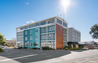 Elevated CBD Office 400sqm - 800sqm