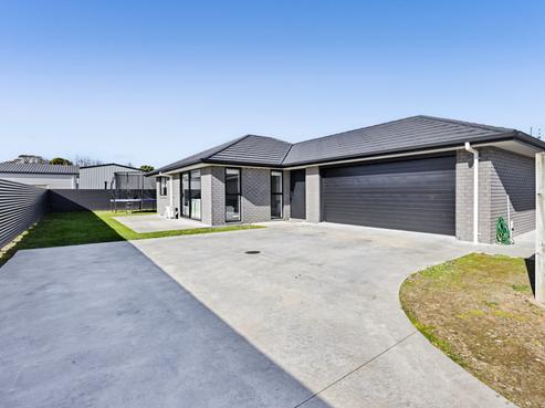 32A Hunter Street, Hawera