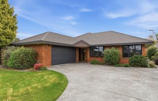 12 Hatfield Place, Avonhead