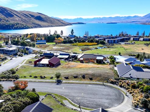 2 Walter Black Place, Lake Tekapo