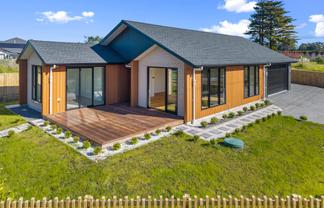 6 Kaipara Portage Road, Riverhead