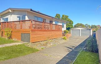 69 Harrington Road, Henderson
