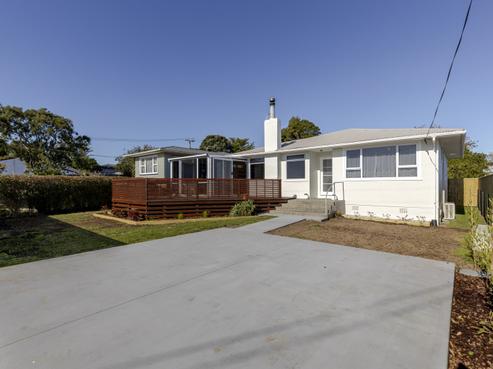 26A Cowling Road, Hurdon