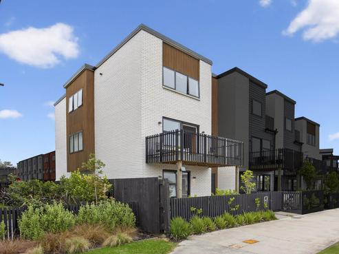 4/271 Ormiston Road, Flat Bush