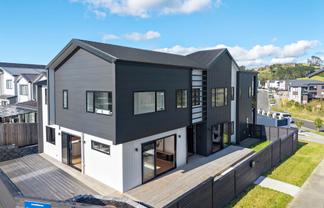 18 Rathfarnham Road, Flat Bush