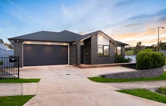 22 Kauri Gum Rise, Swanson
