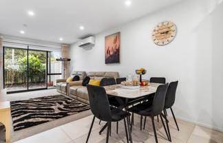 16 Rorida Lane, Flat Bush