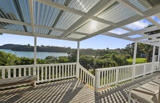 40 Shelly Beach Road, Surfdale