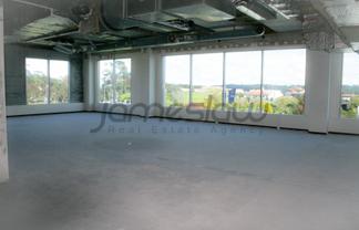 GROUND FLOOR 295SQM IN ALBANY
