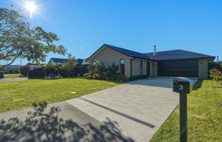 3 Cherry Avenue, DARFIELD