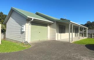 174 Western Hills Drive, Kensington