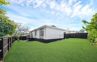 88A Parrs Cross Road, Henderson