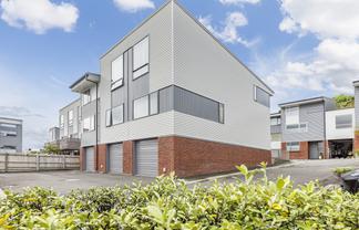 3/31 Princess Terrace, Newtown