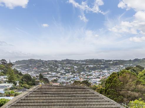 98 Severn Street, Island Bay