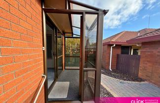B/12 Market Street, Saint Kilda
