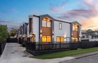 14 Gerontius Glade, Torbay
