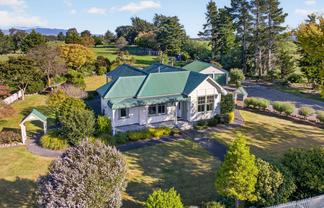 52 Longwood East Road, Featherston