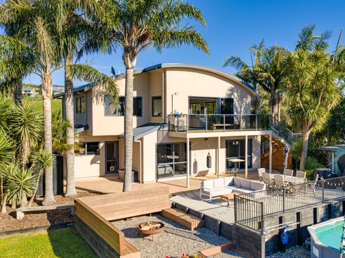 381 Cove Road, Waipu