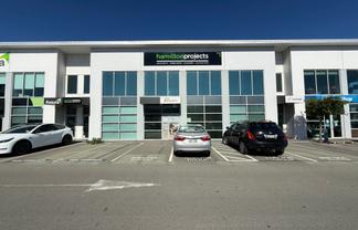 Office/Showroom Space with Everything You Need